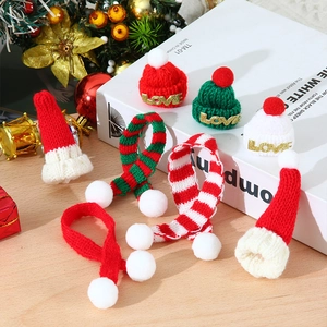 Mini Christmas Knitting Wool Hat And Scarf Set Tiny Festive Decorations For Doll Wine Bottle Christmas Tree DIY Craft