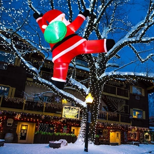 Giant inflatable Santa Claus outdoor decoration with light for Christmas garden display