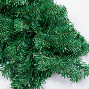 Green 2.7m artificial Christmas garland with dense PVC needles for home decoration