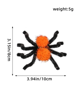 Dettagli dimensionali del fermaglio per capelli a ragno di Halloween con peluche arancione
