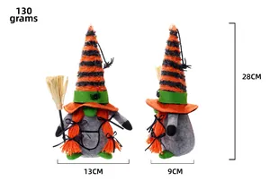 Détail de gnomes d'Halloween avec balai et chapeau d'araignée, dimensions hauteur 28cm