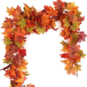 Artificial autumn maple leaf garland with red berries for Thanksgiving decoration