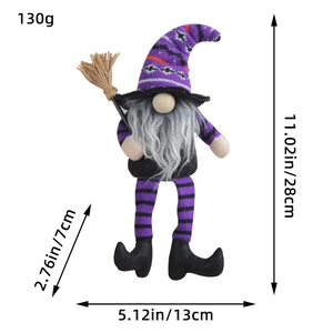 Gnomo di Halloween in peluche con cappello a righe viola e scopa, decoro da 28cm