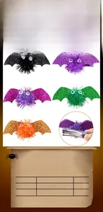 Detailed size specifications of 4.5x8.3cm glitter bat wing hair clips for Halloween