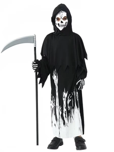 Dettaglio costume da Mietitore per bambini con maschera da scheletro e falce giocattolo
