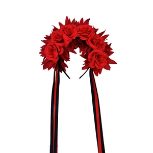 Serre-tête du Jour des Morts avec roses rouges et rubans pour les fêtes d'Halloween