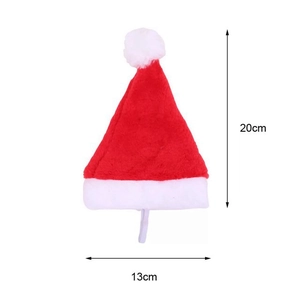 Mini plush Christmas hat for pets with dimensions 20cm by 13cm and elastic strap