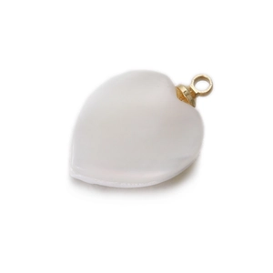 Elegant white shell heart pendant with gold ring for DIY jewelry making