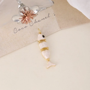 Articulated fish pendant in cream enamel and gold finish for DIY jewelry crafts