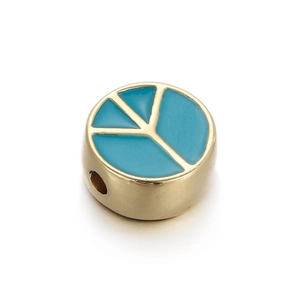 Macro-opname van vredessymbool kraal met blauw emaille en 14K goudlaag voor DIY-sieraden