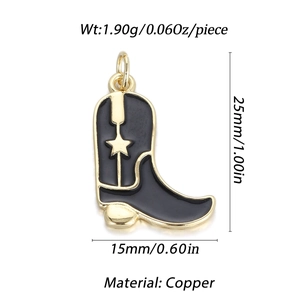 Detalle de las dimensiones de un colgante de bota de vaquero de esmalte negro y cobre