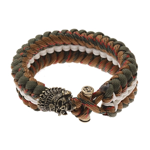 Bracciale survival in paracord mimetico fatto a mano con perla a teschio in bronzo