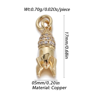 Gouden raket hanger met witte zirkoon inlays en koperen productafmetingen