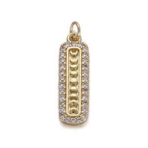 Detailopname van rechthoekige gouden hanger met maanfasen en zirkonia omlijsting