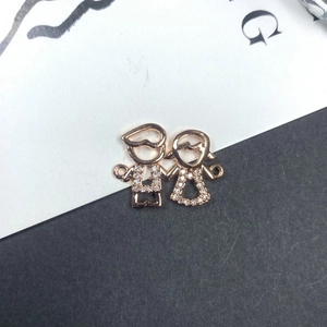 Pendentif famille de quatre en plaqué or 14K avec zircons pour la création de bijoux