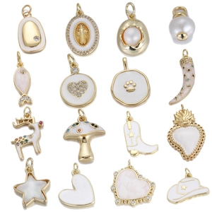 Pendentif en Cuivre Plaqué Or Avec Zircon et Émail Forme de Cœur Élan Champignon pour Collier Bracelet Bijoux Femme