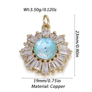 Detail der Sonnenblumen-Halskette mit blauem Zirkon, Kupferbasis, 23 mm Größe und 3,50 g Gewicht