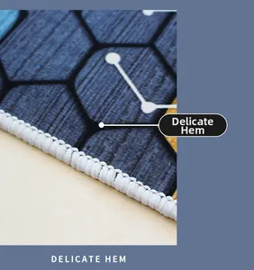 Vue détaillée de l'ourlet délicat et du motif géométrique hexagonal du paillasson