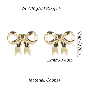 Details zu goldenen Schleifenohrringen mit Maßen 22mm x 18mm und einem Gewicht von 4,10g