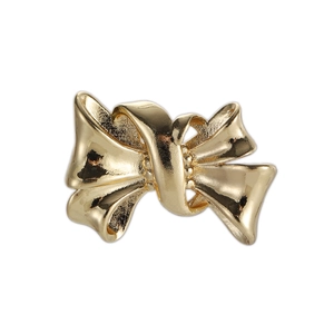 Poliertes goldfarbenes Schleifen-Ohrstecker-Design für Damen im eleganten Minimalismus