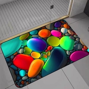 Detail der bunten 3D-Kieselsteine auf einer rutschfesten Diatomeen-Badematte