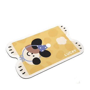 Absorbent diatomite bath mat featuring a lucky cartoon bear and wavy anti-slip edges