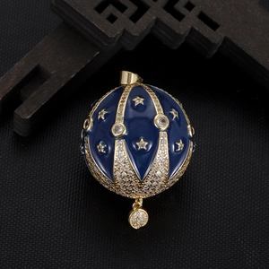 Vintage hot air balloon pendant with blue enamel, stars and rhinestones for jewelry making