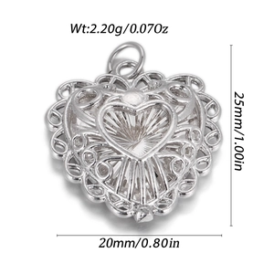 Détails des dimensions du pendentif cœur en argent avec 25 mm de haut et 20 mm de large