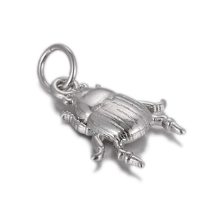 Detailed beetle pendant in bright silver finish with intricate shell texture and ring