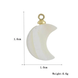 Spécifications de taille pour pendentif lune en nacre montrant hauteur et poids de 0,6g