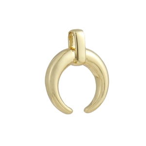 Detailed view of a double horn pendant with a 18k gold-plated mirror finish and ring clasp