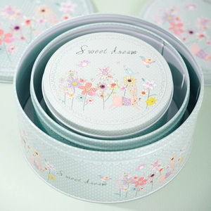 Lot de 3 boîtes de Pâques gigognes en fer-blanc avec lapins et motifs floraux vert menthe