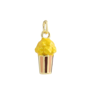 Détail du pendentif popcorn plaqué or 18 carats avec émail jaune et motif de seau rayé