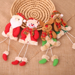 Set di ciondoli natalizi in peluche con Babbo Natale Pupazzo di neve Renna e Orso