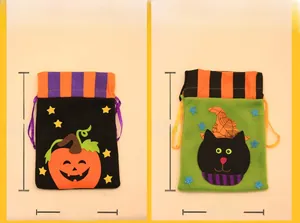 Detail of Halloween drawstring bags with pumpkin and black cat patterns, 27x19cm size