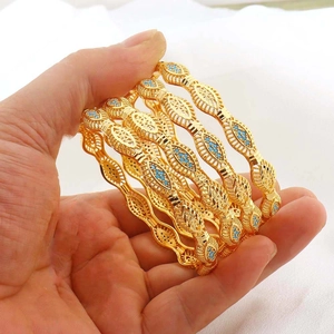 Dubai 18K Vergulde Koperen Slavenarmband Met Strass Etnisch Indiase Bruids Sieraden Voor Dames