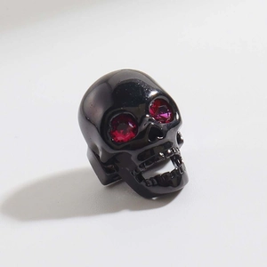 Ciondolo teschio gotico nero con occhi in zircone rosso per braccialetti fai-da-te