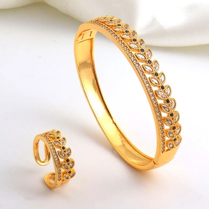 Luxurious gold-plated jewelry set with double-row marquise zircon leaf pattern