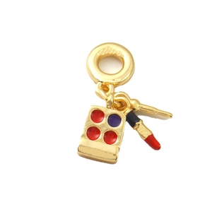 Ciondolo cosmetico placcato oro 18k con rossetto e palette di ombretti