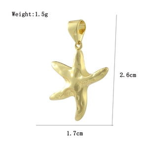 Macro shot of 18k gold plated starfish pendant showing dimensions and weight 1.5g