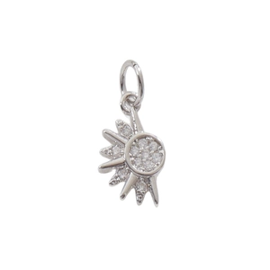 Pendentif soleil exquis plaqué or 18 carats avec cristaux de zircone cubique micro-paves