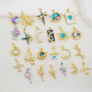 Ciondoli in Rame Smaltato Fai-da-te Strass Stella Luna Aereo Gatto Cuore Ciondoli per Collana Bracciale Creazione Gioielli Donna
