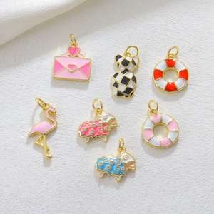 Ciondoli in Rame Smaltato Fai-da-te Animali Cuore per Creazione Gioielli Accessori Braccialetti Collane Fenicottero Agnello Pesce Orso