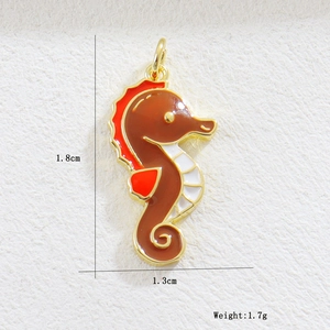 Enamel seahorse pendant with golden base and dimensions 1.8cm height for jewelry DIY