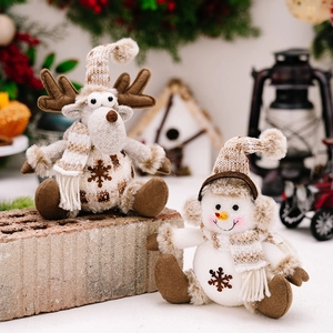 Knitted Christmas plush set with reindeer and snowman figurines for holiday tree decoration