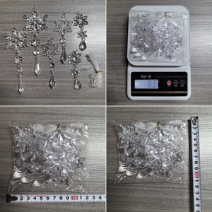 Detail view of 6PCS acrylic Christmas snowflake pendants with weight and size measurements