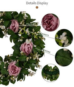 Details von künstlichen rosa Rosenblüten, grünen Blatttexturen und der Rückseitenstruktur