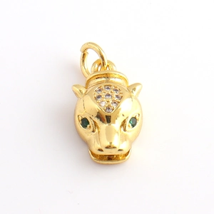 18k gold plated leopard head pendant with micro-set zircons and green gemstone eyes