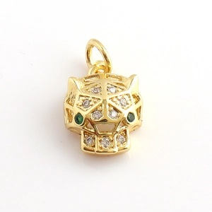 18k gold plated leopard head pendant with sparkling white cubic zirconia and green gem eyes