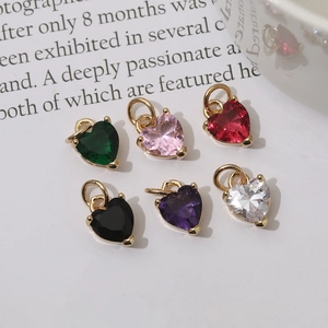 18K Vergoldeter Kupfer Herzform Zirkonia Anhänger Mikro Eingelegter Kristall Charm Für DIY Schmuckherstellung Halsketten